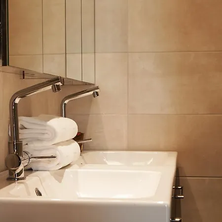 Apartament Anika *